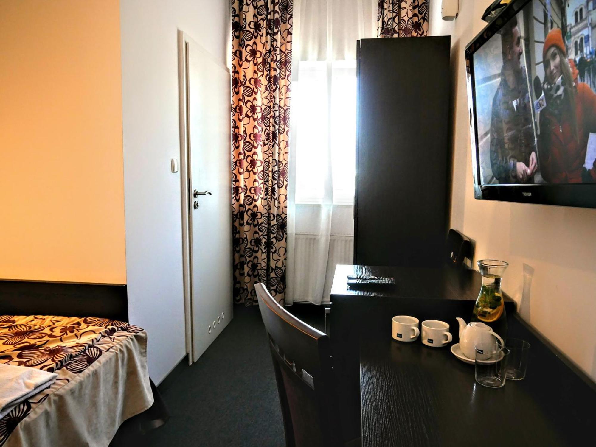 Hostel Evotel 지엘론카 외부 사진